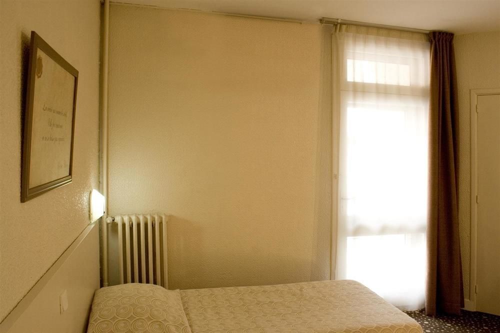 Hotel Ours Blanc - Victor Hugo Тулуза Екстериор снимка