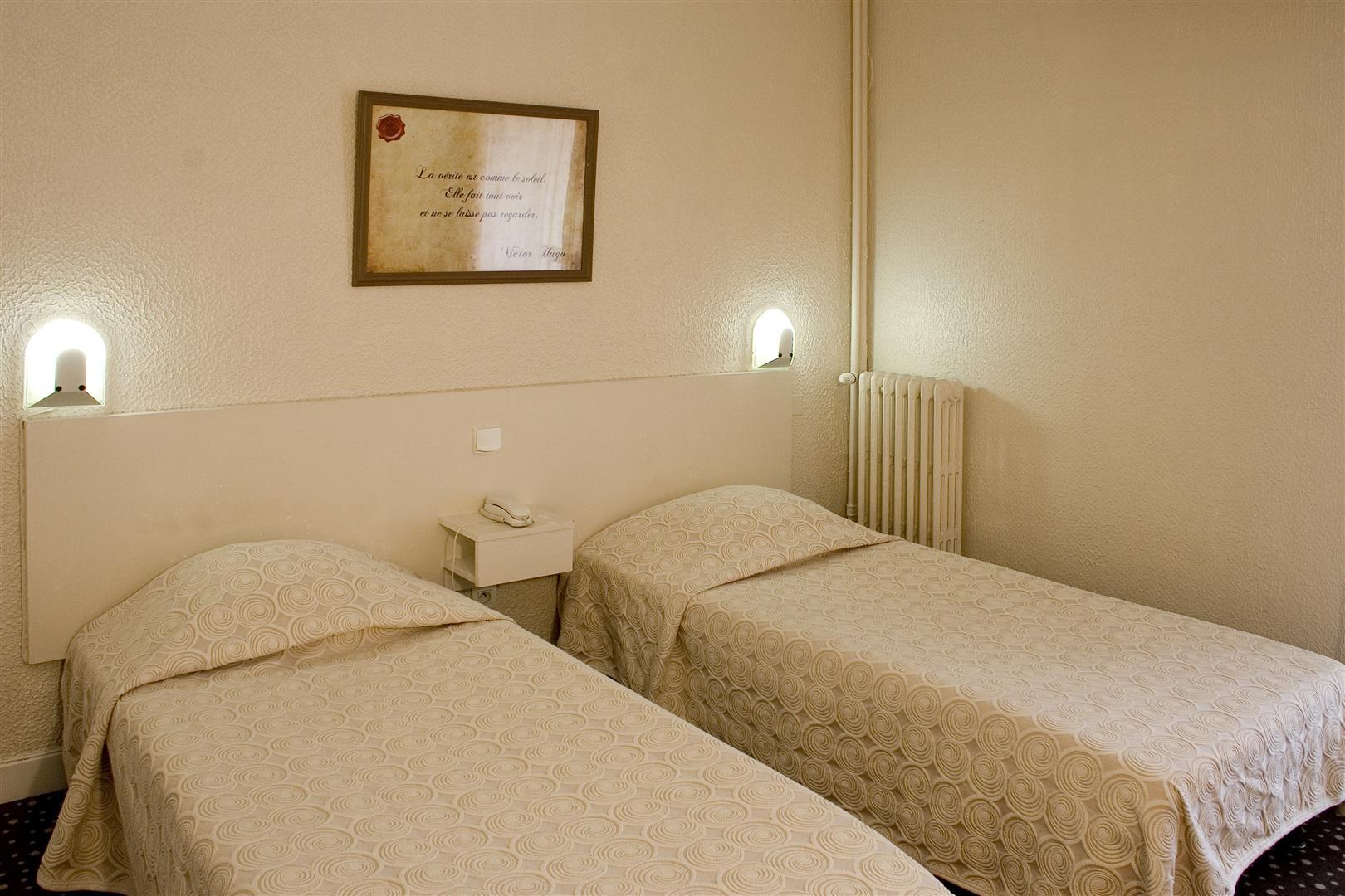 Hotel Ours Blanc - Victor Hugo Тулуза Екстериор снимка