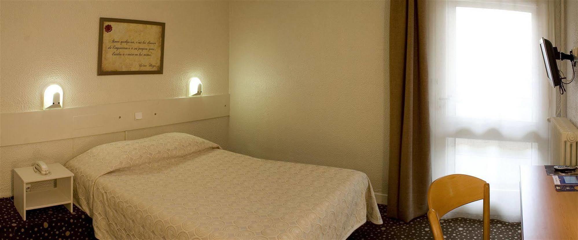 Hotel Ours Blanc - Victor Hugo Тулуза Екстериор снимка